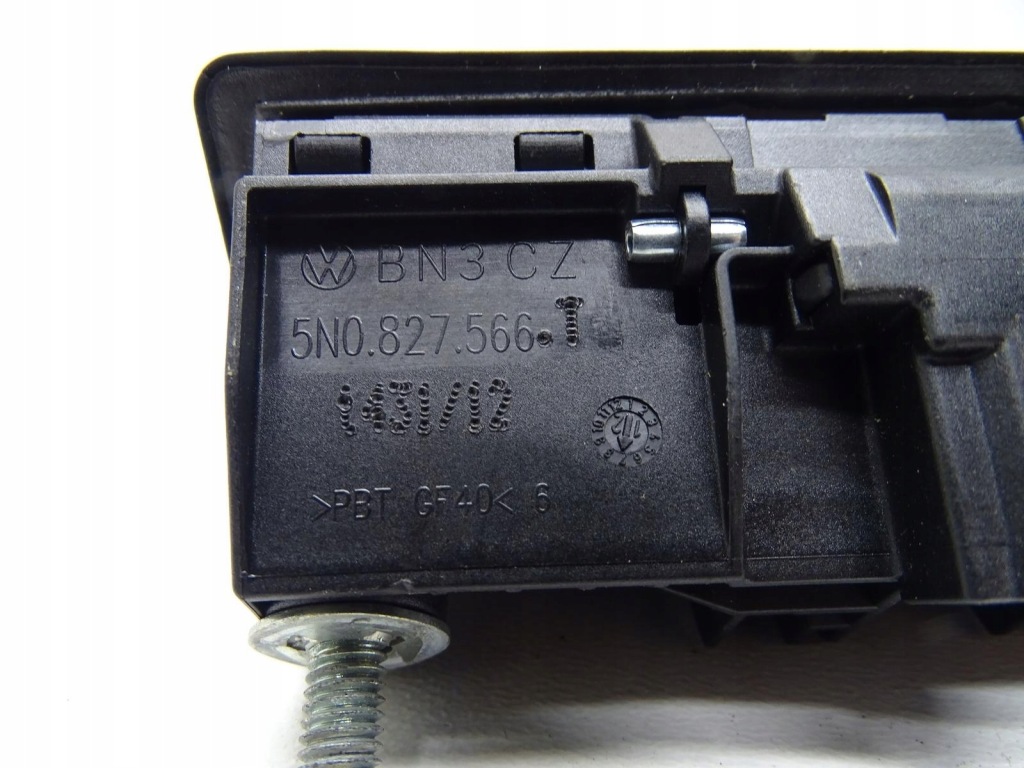 фото №8, Ручка крышки багажника микровыключатель задняя задний 5n0827566t skoda yeti lift q3 8u