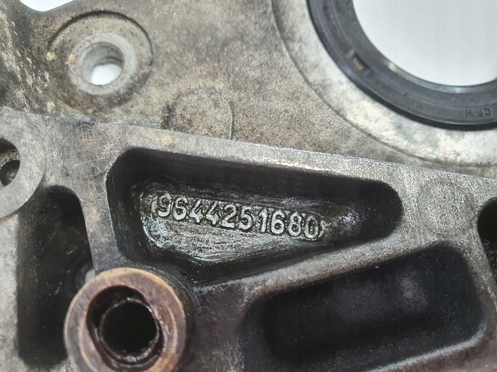 фото №8, Корпус ущільнювач вала ford s-max 2.0 tdci