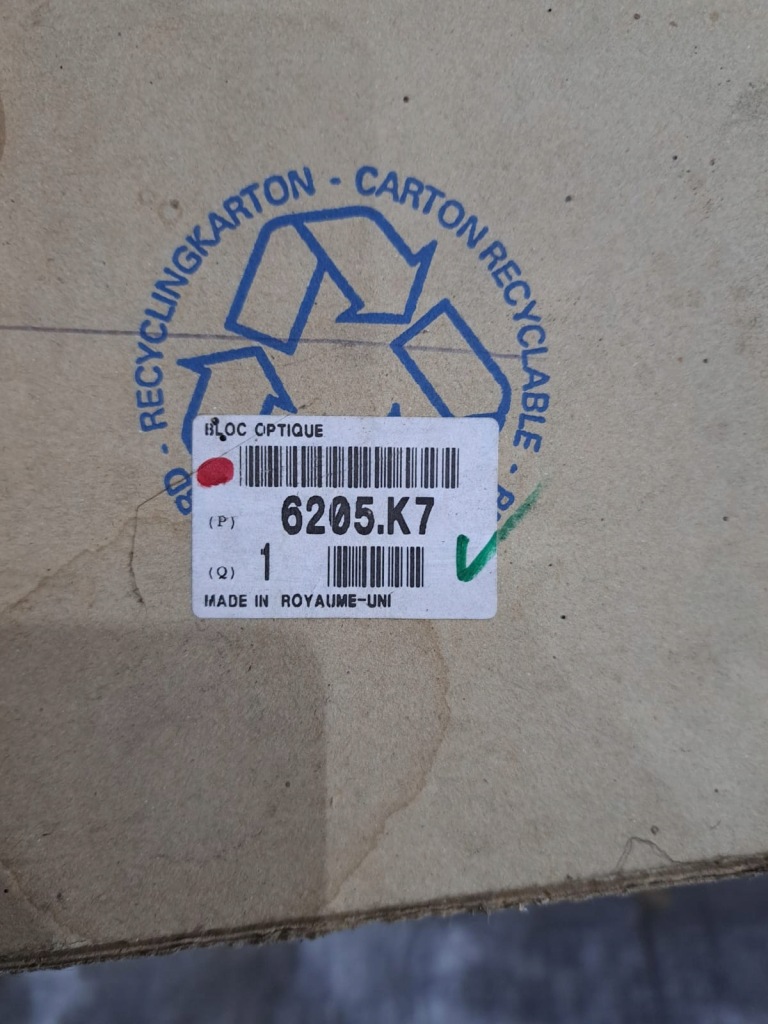 фото №6, Лампа передня права peugeot 306