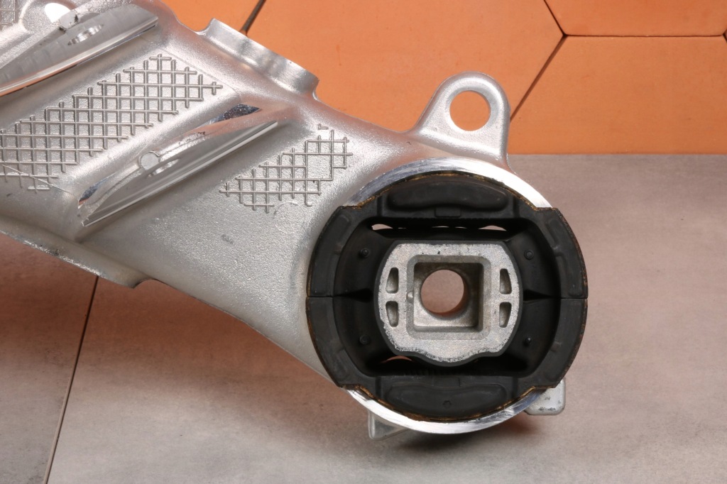 Bmw 5' g30 5' g30 lci 8' g16 подрамник подрамник балка подвеска задний 6861201 Киев