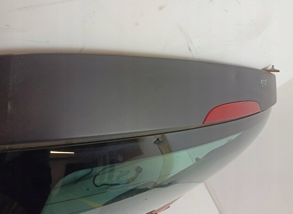 фото №5, Крышка багажника задняя renault clio 1.2 kat