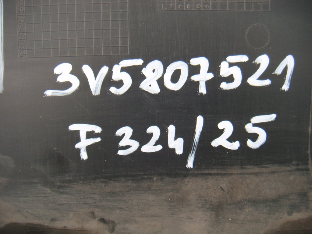 фото №16, Skoda superb 3 iii накладка дифузор спойлер бампер задня pdc 3v5807521