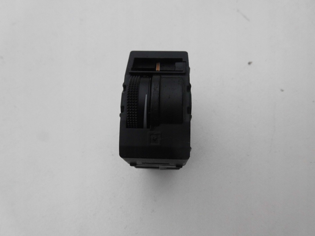 фото №1, Перемикач регулювання світла 4b0919093a a6 c5