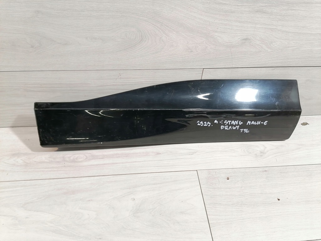 фото №1, Mustang mach-e молдинг двері pr. задня lj8br25334baw