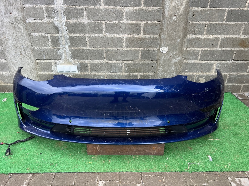 фото №1, Tesla 3 iii 17-22 бампер перед