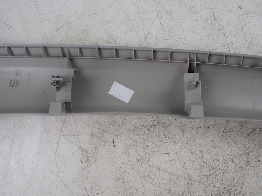 фото №6, Пластик защита стойка левая сторона dacia duster ii 769123619r