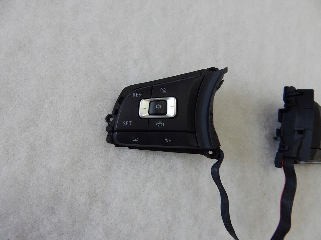 фото №2, Vw golf vii gti gtd r-line passat b5 r-line - кнопки керма 442ae