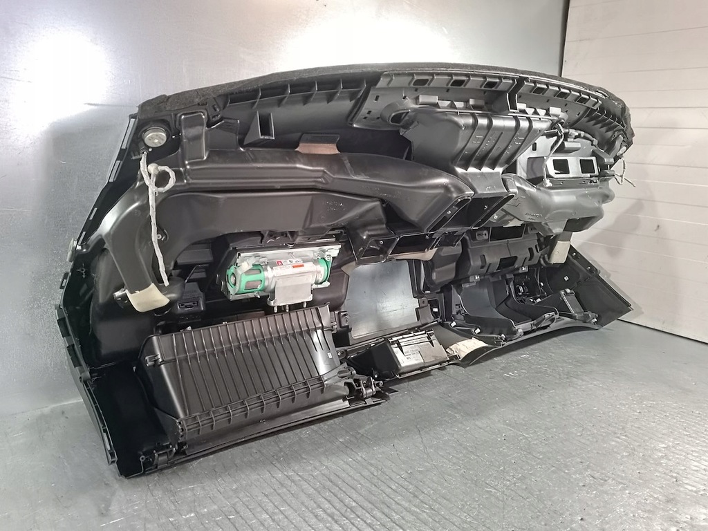 фото №14, Приборная панель приборная, консоль подушки безопасности датчик ремни honda civic viii