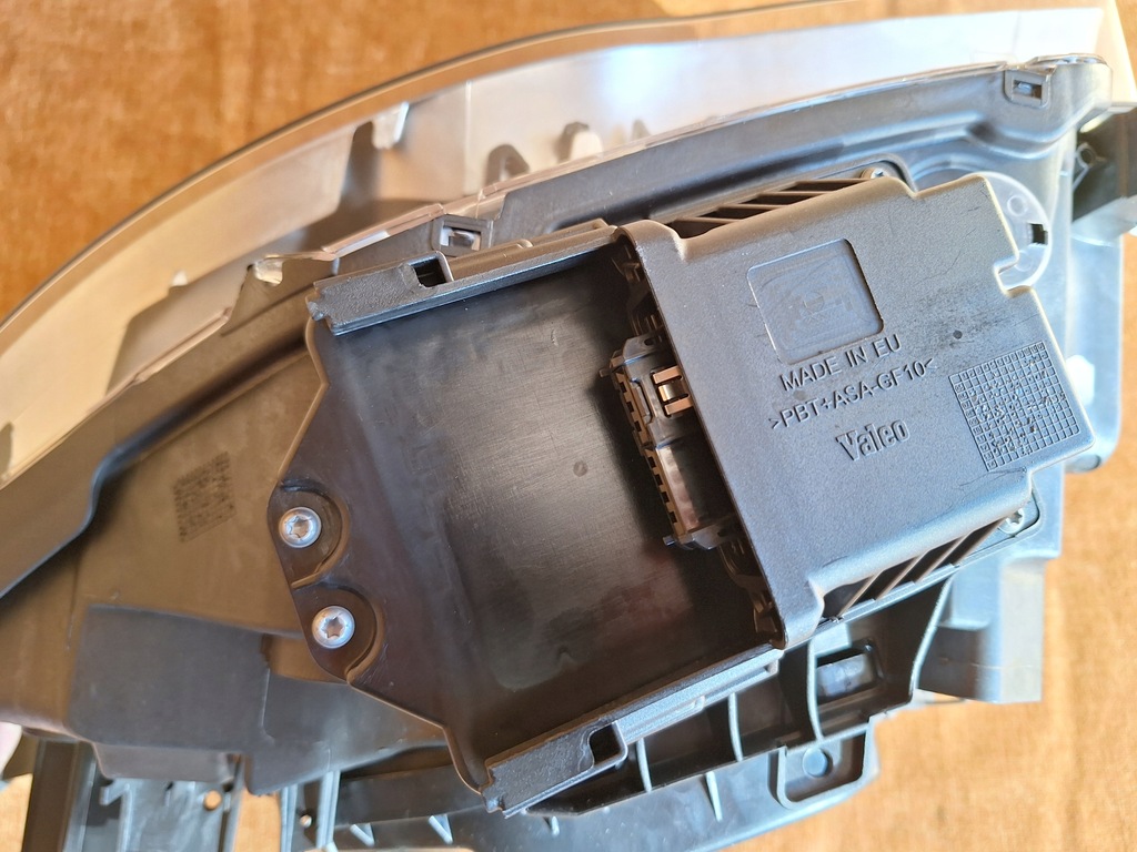 фото №11, Bmw 1 i e81 e82 e87 e88 лампа права ксенон некерований