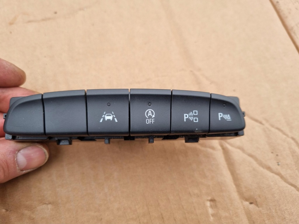 Купити Кнопка вимикач асистент opel insignia b 39111156