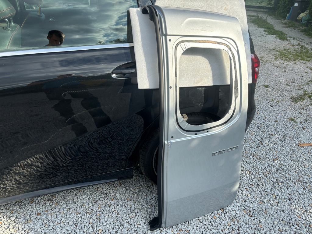 фото №4, Mercedes citan 415 renault kangoo ii дверь правый задняя правое задние крышка багажника