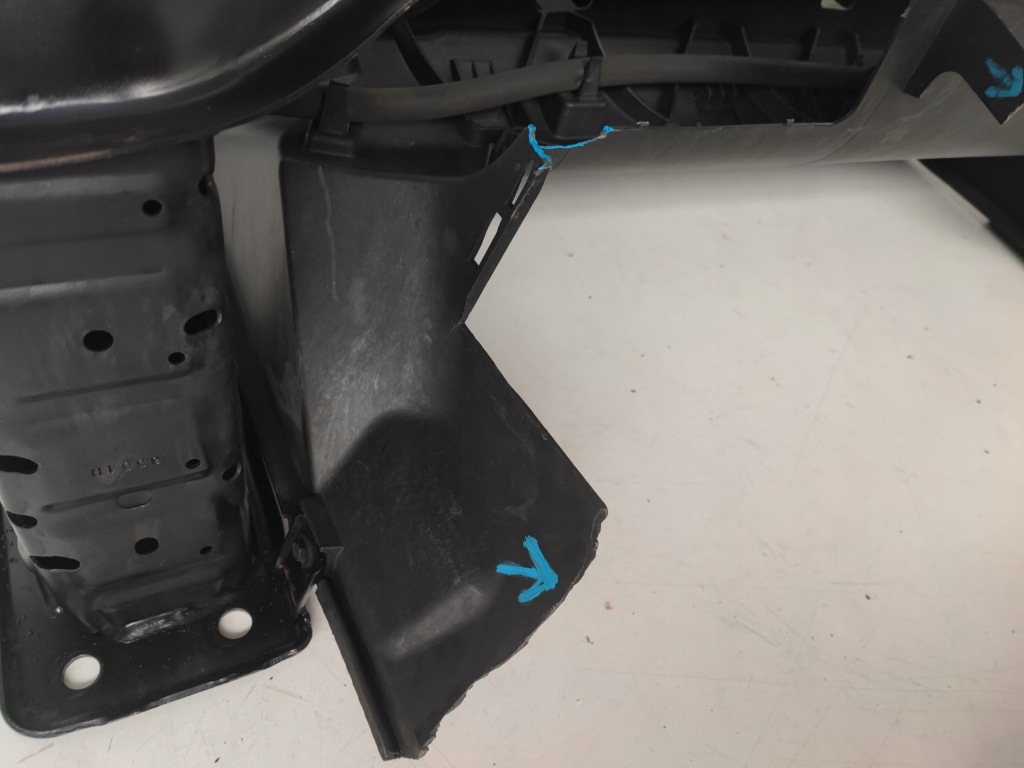 Ремень передний балка радиатор комплект радиатор bmw x5 2 e70 3.0d автоматическая коробка передач европа Киев