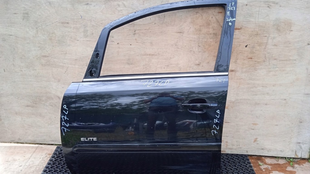 фото №1, Opel zafira b fl двері перед лівий z20r 5d