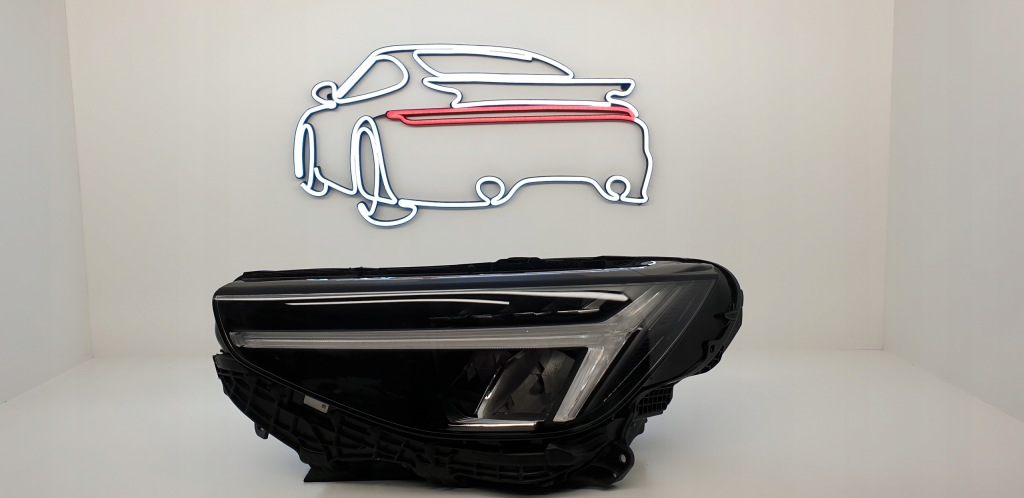 Купить Volvo xc40 рестайлинг  32365345 full led base фара левая европа