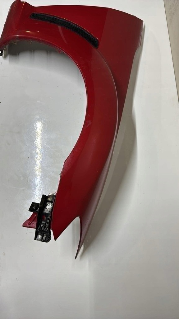 фото №6, Крыло mazda rx8 правый rx-8 красный цвет 27a