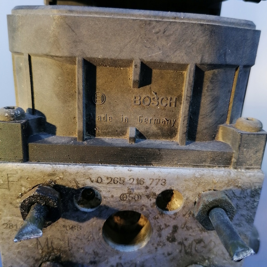 фото №8, Mitsubishi carisma i lift 1.9did блок керування насос abs 0273004488