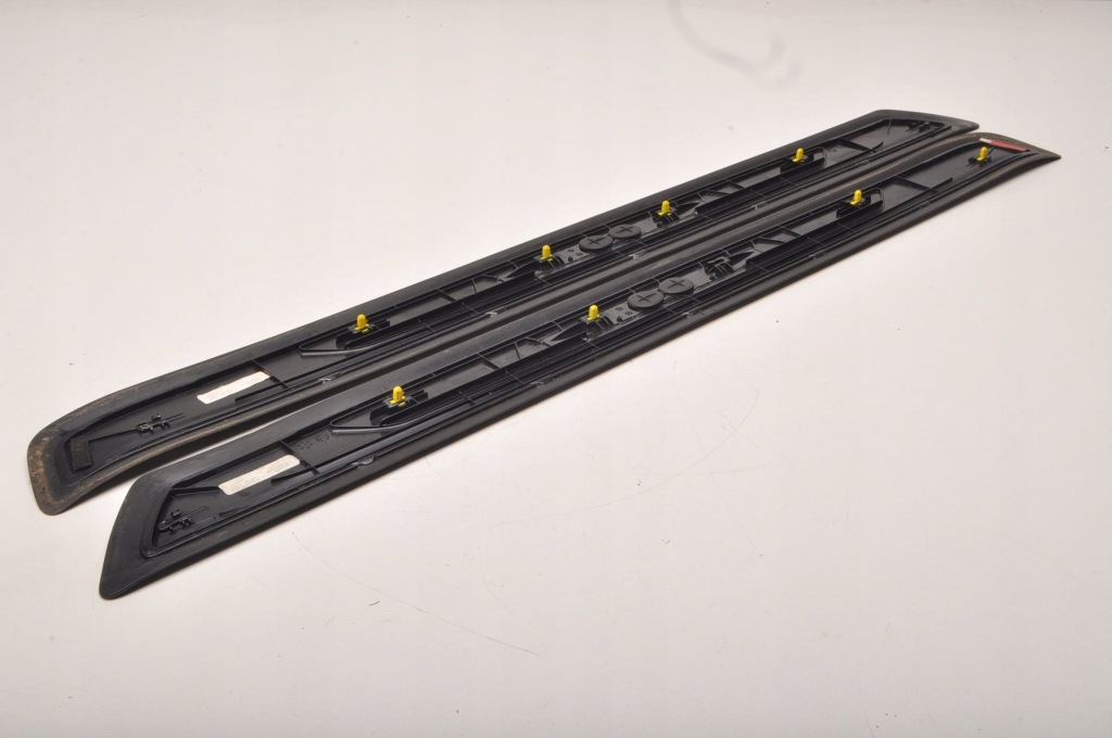 Bmw m4 f82 накладки порогові ліва права комплект 8063797 8063798 Зі Шроту