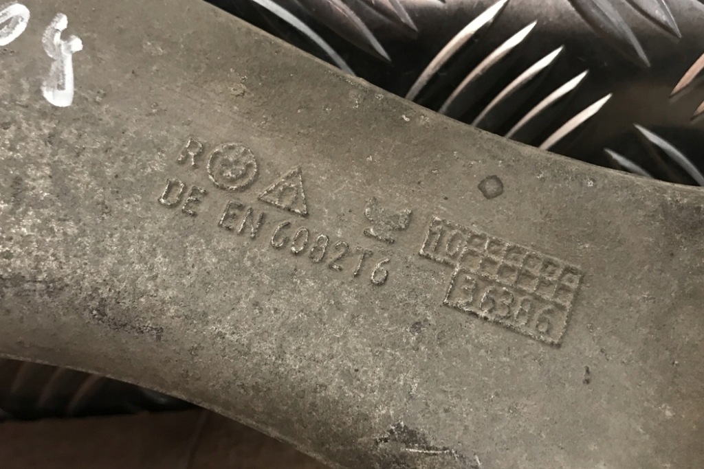 фото №6, Передній вигнутий правий важіль bmw 7 f01, f02 6082t6 4.4l hybrid 330kw 2011