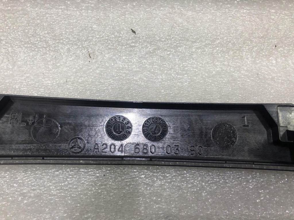 фото №8, Рамка радіо mercedes w204 a2046800390