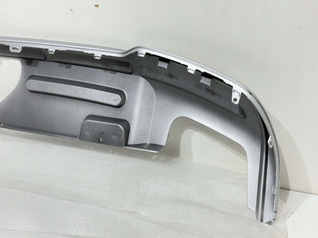 Volvo v90 ii cross country спойлер диффузор накладка бампера dół оригинал ! Недорого