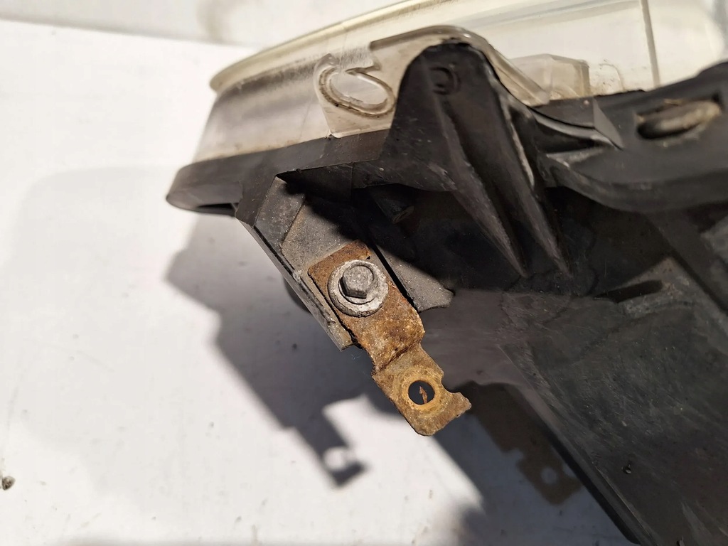 фото №9, Лампа перед правая 13186382 opel corsa d