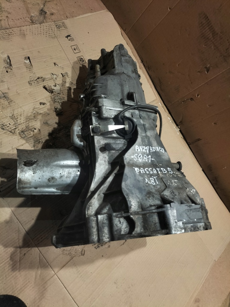 фото №1, Коробка передач передач passat b5 1.8t dcn