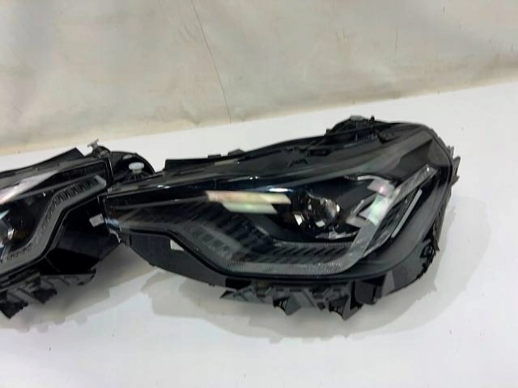 фото №15, Лампа права ліва перед передня bmw m2 g87 2 g42 22r.-