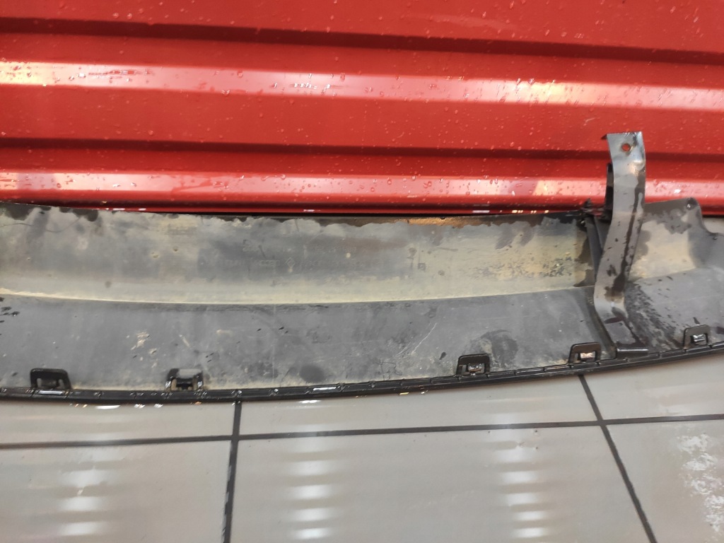 Mercedes c-klasa w204 основание накладка задняя нижний бампера amg оригинал Цена