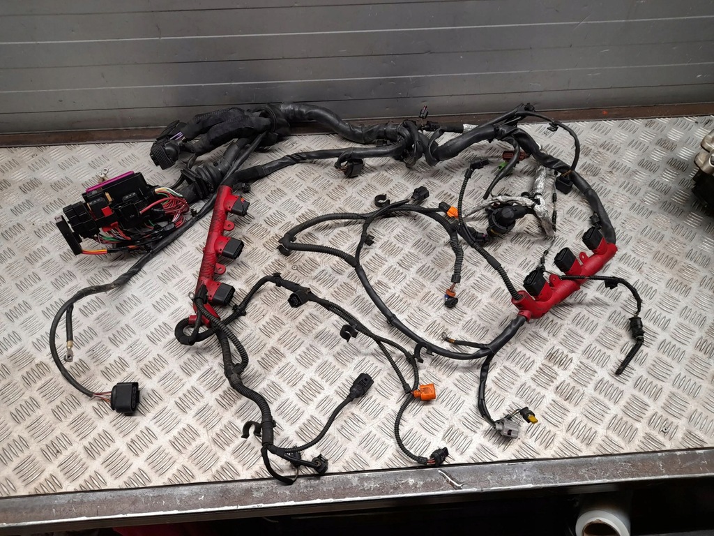 фото №7, Audi a6 s6 c7 4g 2013 комплект джгут трубопровід двигуна