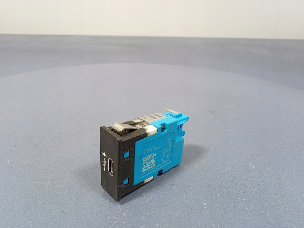 фото №5, Bmw 2 f44 1 f40 разъём зарядное устройство usb-c 8711939
