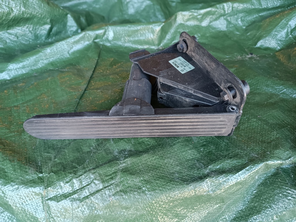 фото №12, Smart fortwo 450 i 0002245v018 0.6 педаль газа потенциометр