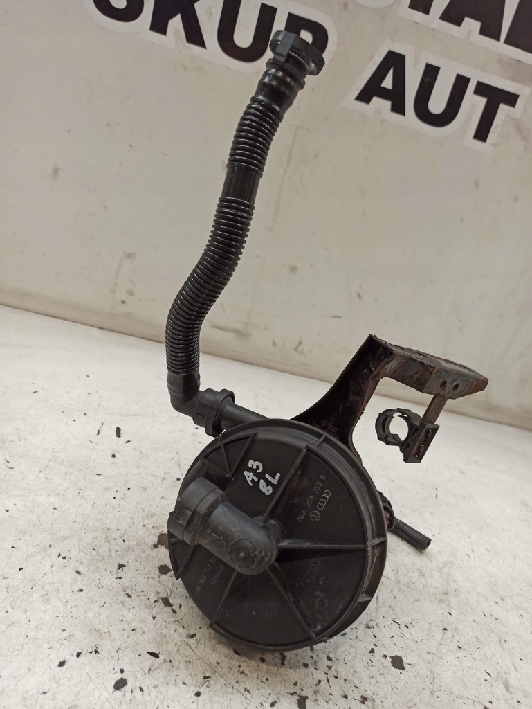 фото №9, Audi a3 8l 1.6 насос воздуха вторичного 06a959253b