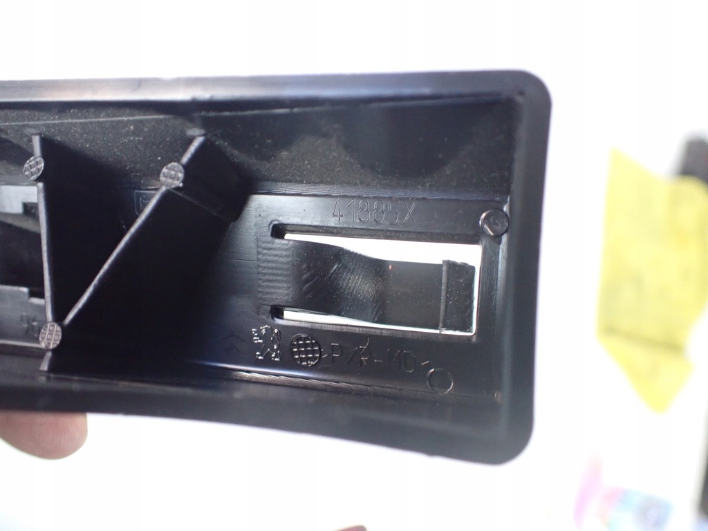 фото №5, Амортизатор бардачка citoren ds3 96866214