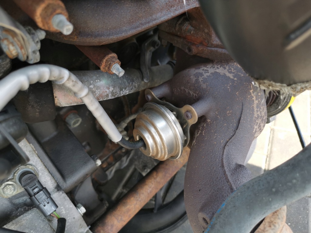 Двигун комплектний  citroen c5 peugeot 407 607 2.2 hdi 4hx - bosch Зі Шроту