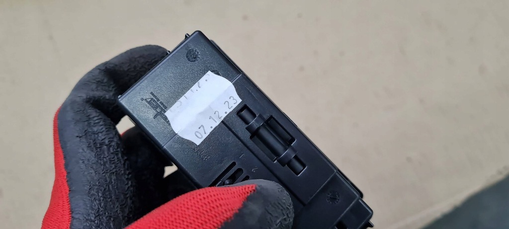 фото №11, Sq8 4m rsq8 q8 пепельница левая левый задняя задняя 24r 4g8857405a