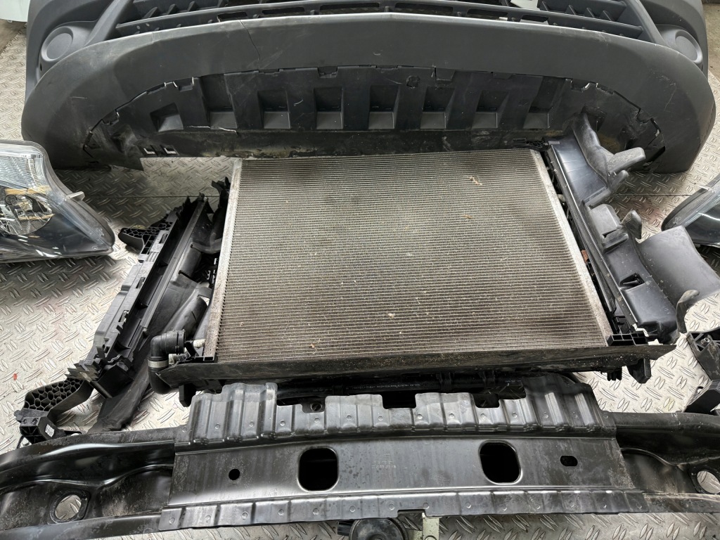 фото №9, Vito 447 eqv 447 22- перед kompletny 9147