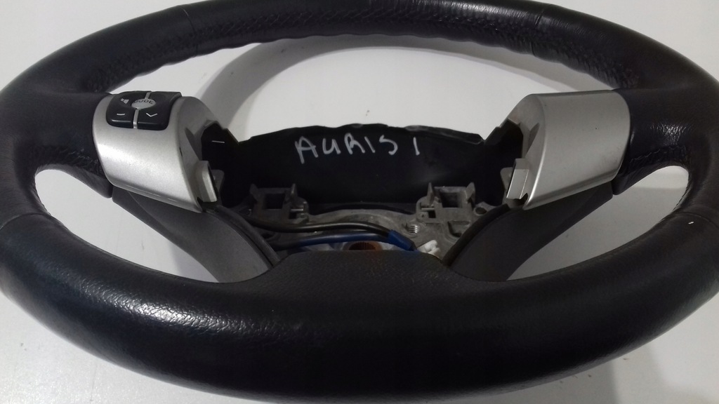 фото №8, Toyota auris i e15 повітропровід шкіряний шкіра