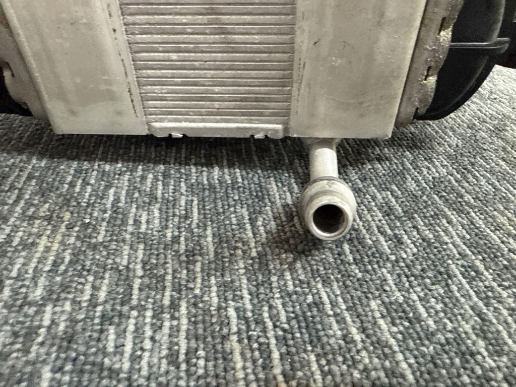 Jaguar xf ii x260 2016 радиатор воздуха наддувочный / интеркулер с Разборки