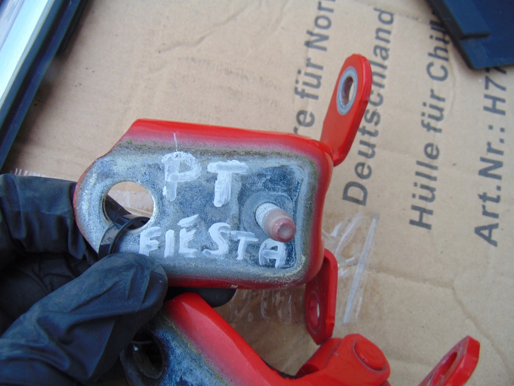 фото №7, Петля дверь правых задняя ford fiesta mk7