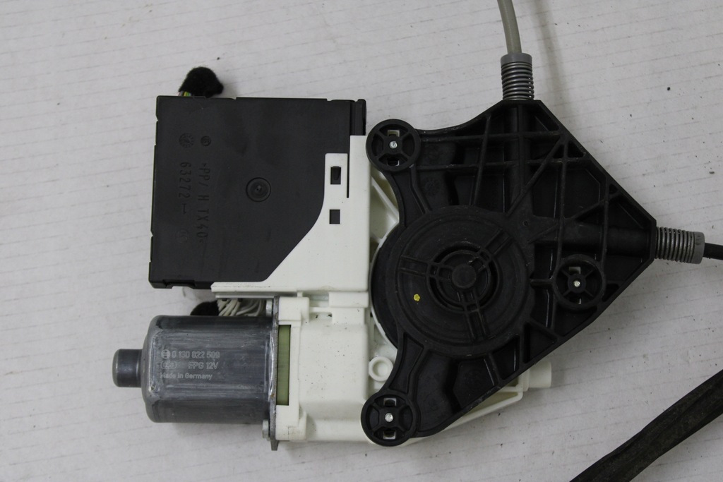 фото №11, Volkswagen vw caddy iii lift iv 2015r- подъемник стекло правый перед