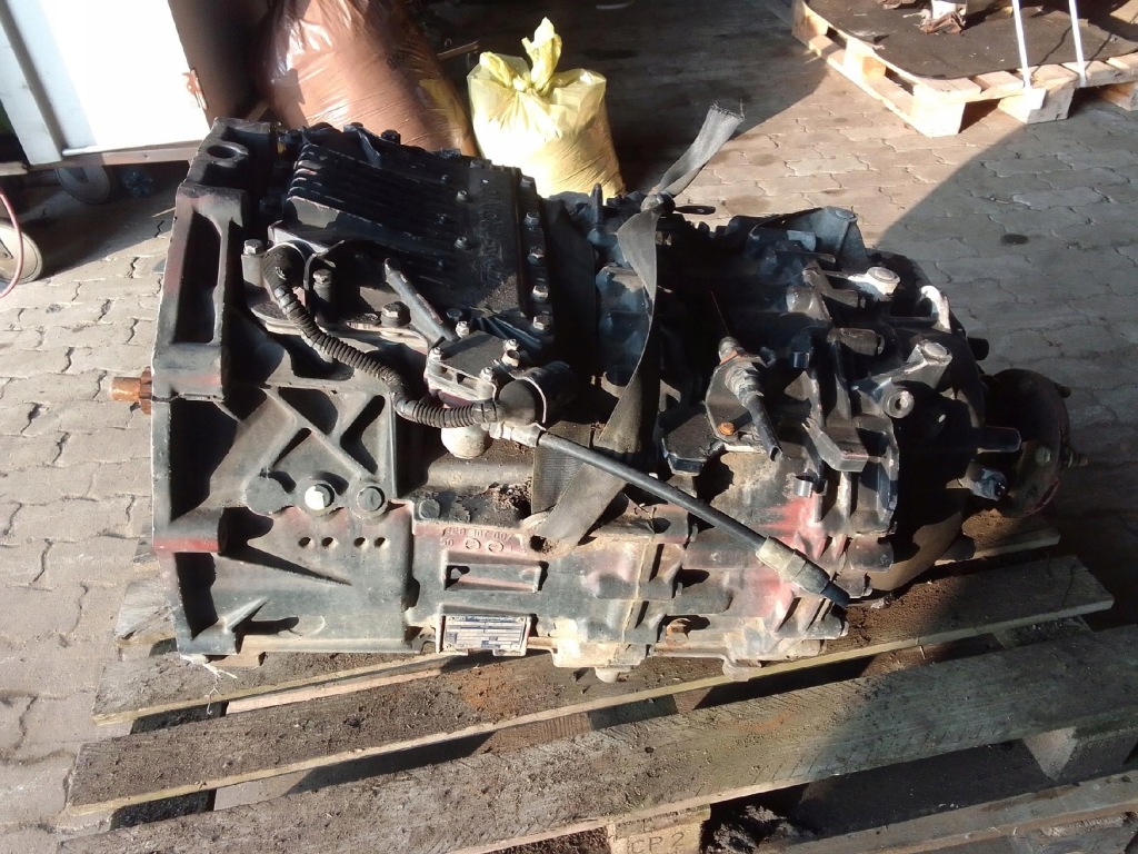 фото №3, Stralis iveco astronic коробка передач передач комплектна 12as2301