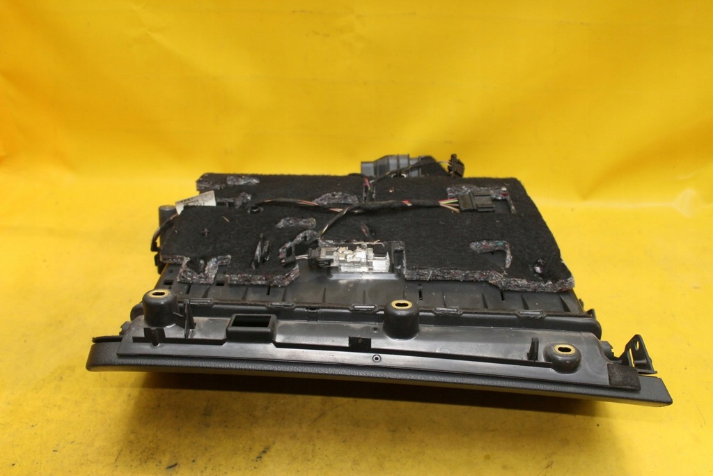 фото №6, Бардачок пассажира audi s6 c6 4f18570356ps