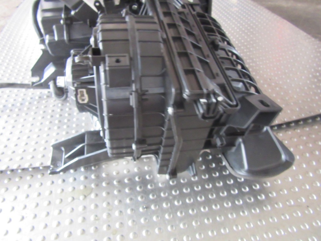 фото №6, Hyundai veloster 1.6gdi 12 отопитель воздуходувка eu