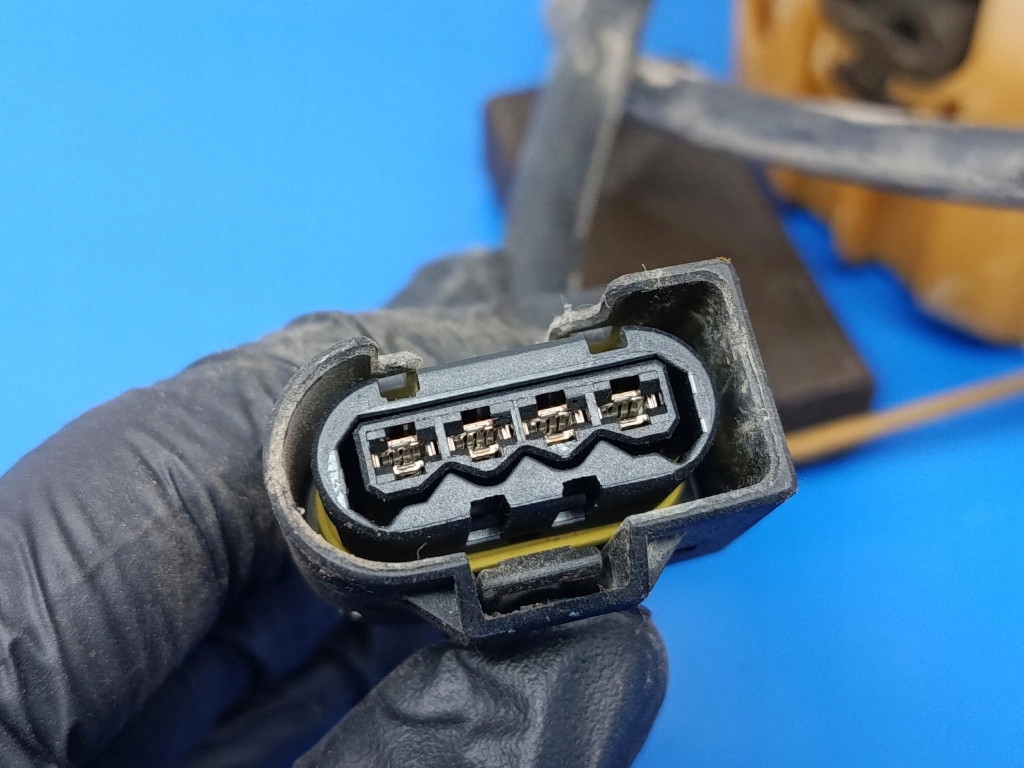 Mercedes a-klasa w168 a160 насос топлива датчик уровня a1684702394 Недорого