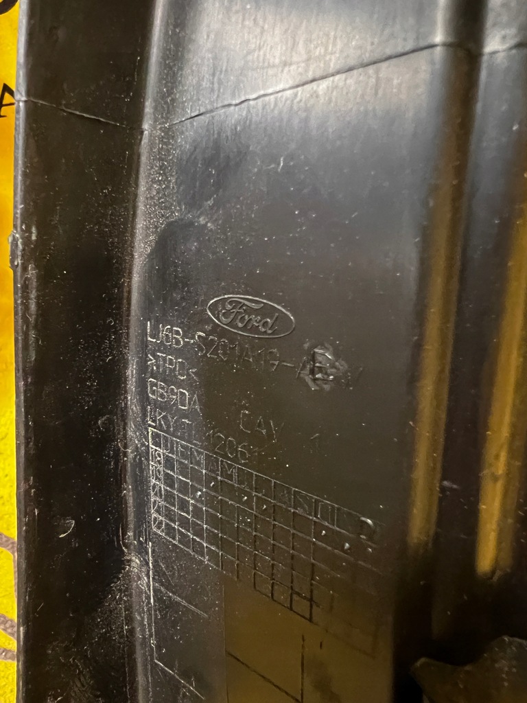 фото №8, Молдинг двері лівий перед ford kuga mk3 escape mk4