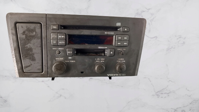 фото №1, Радио volvo v70 ii 2.4d5 01r