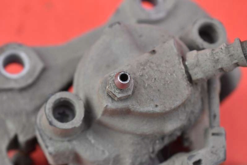 фото №6, Суппорт правый задняя mercedes cls w219 c219 3.5 v6 08r