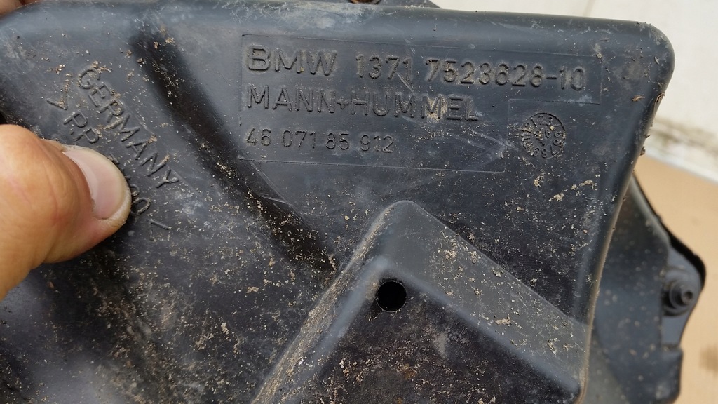 фото №5, Bmw 1 e87 корпус фільтра повітря 7523628-10
