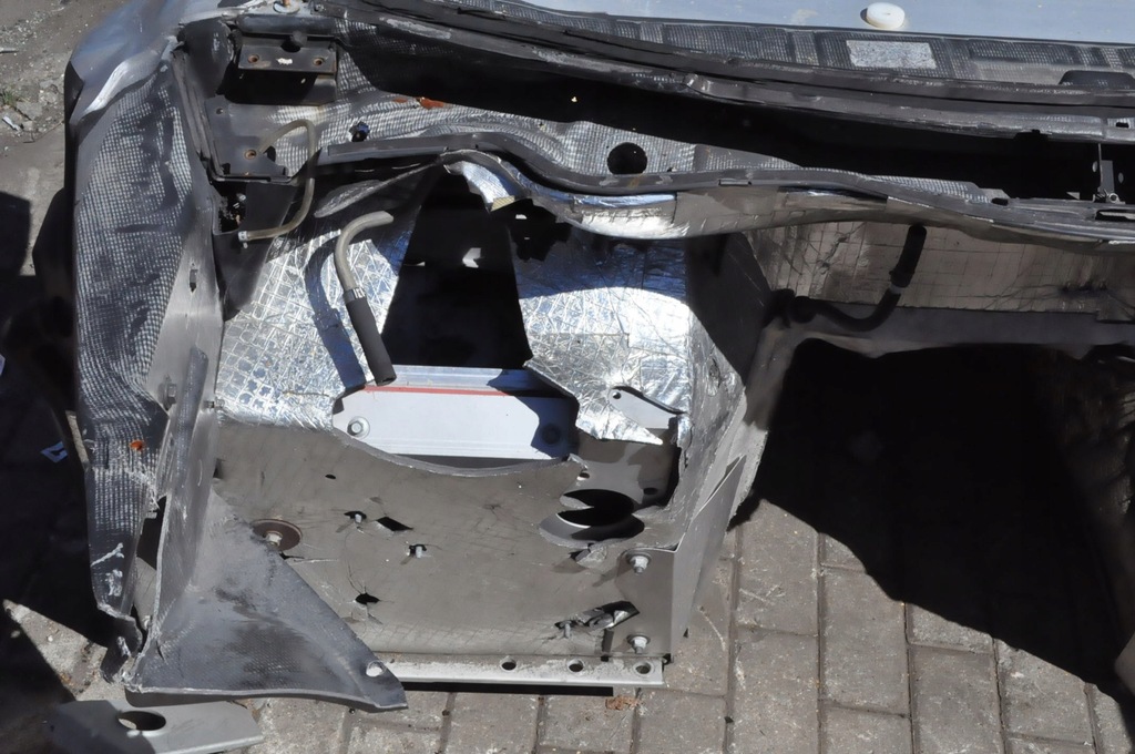 фото №16, Aston martin vanquish i vantage четверть лонжерон левая правая порог