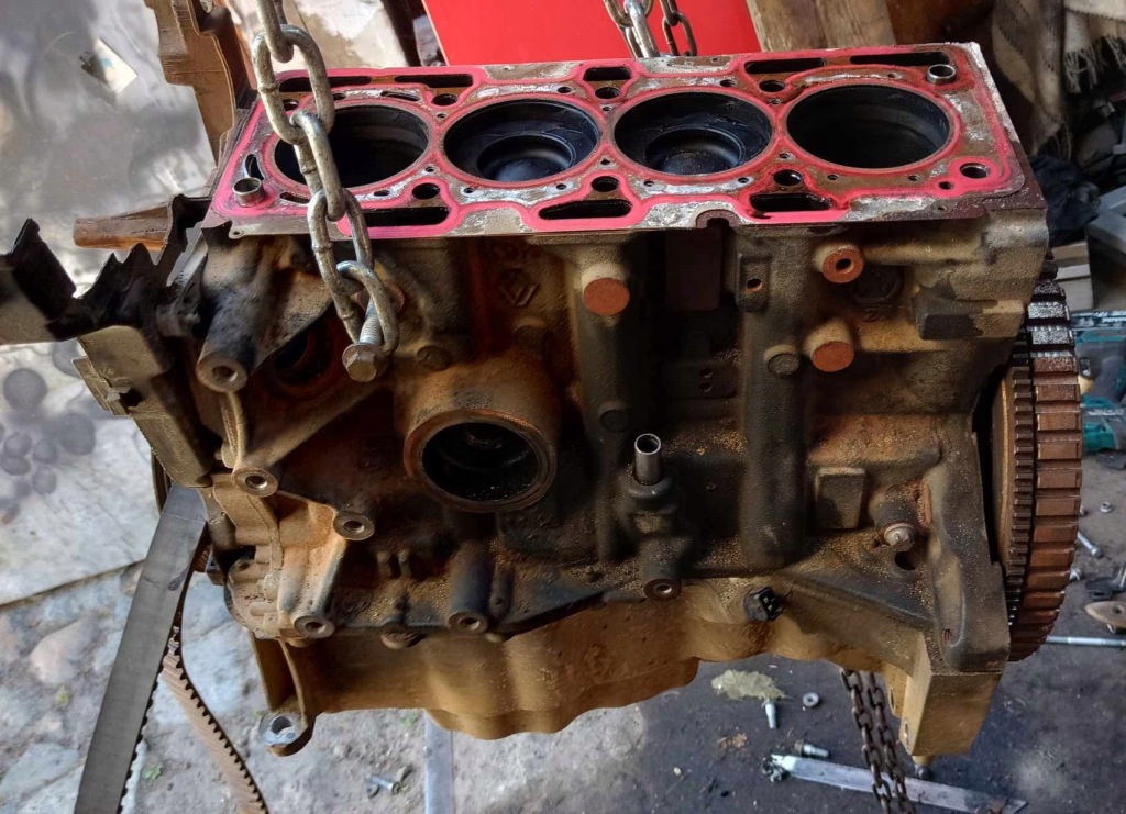 фото №1, Dół двигателя блок k9ke628 renault dacia nissan 1,5dci